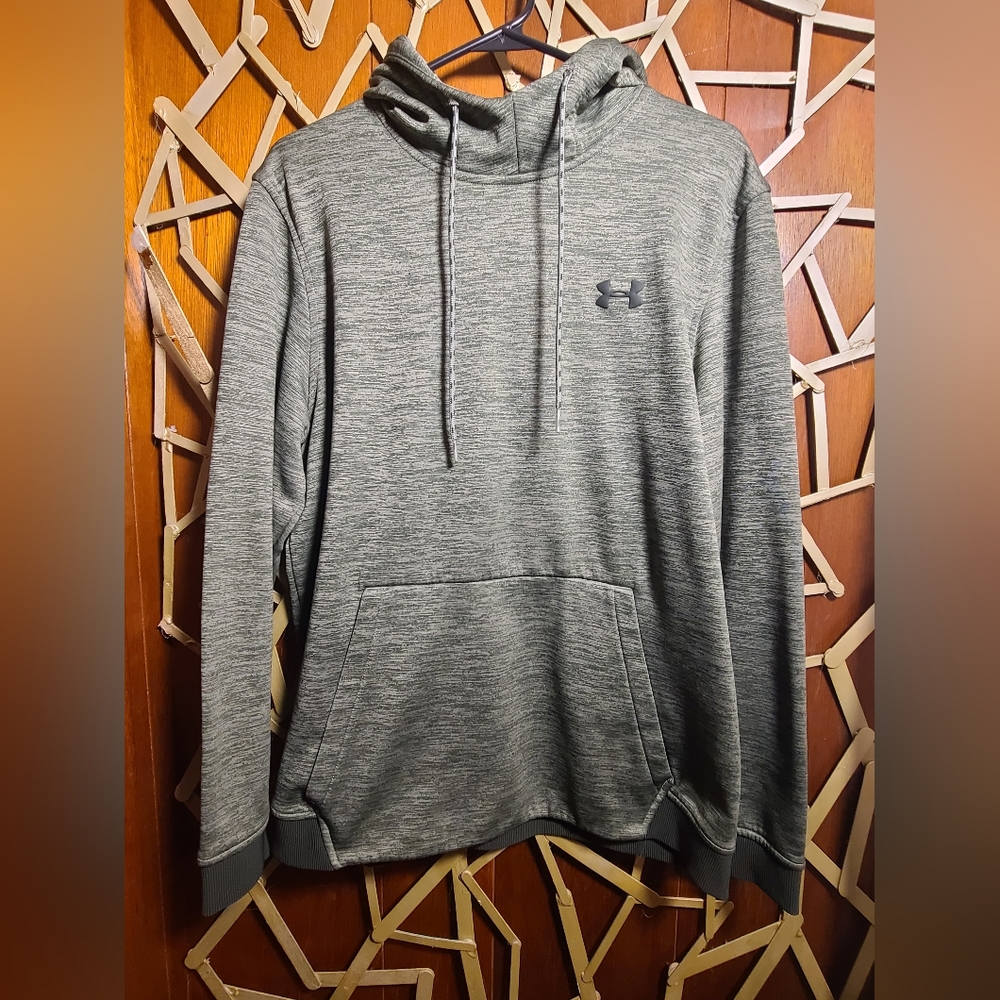 Green men's under armor sweatshirt